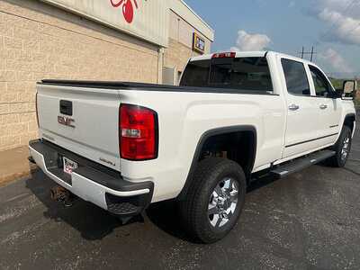 2017 GMC 3500 Crew Cab, $29755. Photo 7