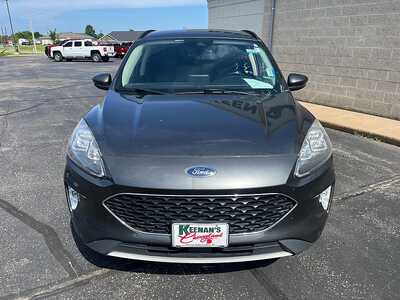2020 Ford Escape, $15810. Photo 3