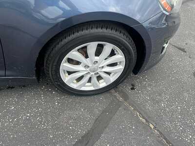 2015 Kia Optima, $9290. Photo 10