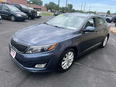 2015 Kia Optima, $9290. Photo 4