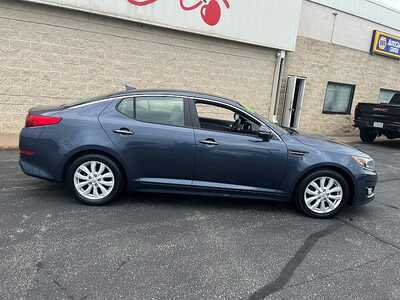 2015 Kia Optima, $9290. Photo 9