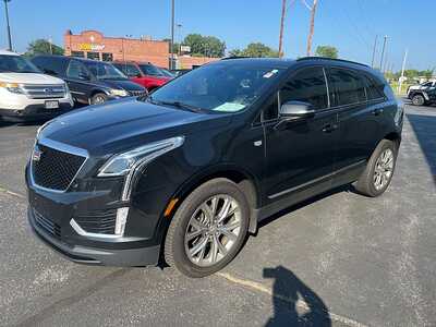 2021 Cadillac XT5, $25440. Photo 4