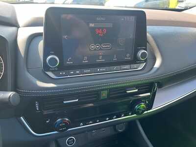 2021 Nissan Rogue, $19655. Photo 12