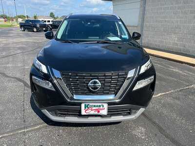 2021 Nissan Rogue, $19655. Photo 3