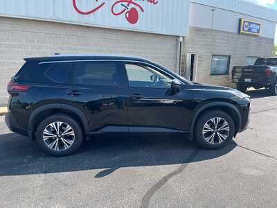 2021 Nissan Rogue, $19655. Photo 7