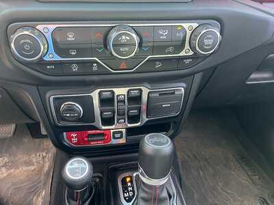 2019 Jeep Wrangler Unlimited, $26744. Photo 11