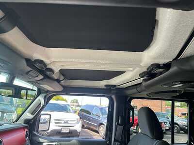 2019 Jeep Wrangler Unlimited, $26744. Photo 9