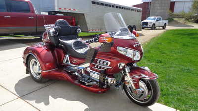 2010 Honda Motorcycle, $26595. Photo 9