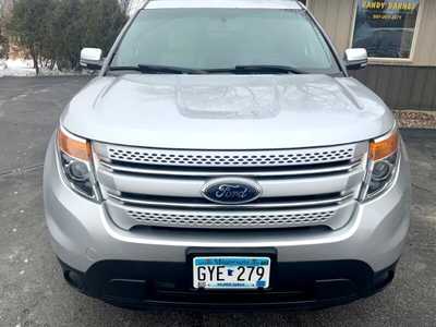 2015 Ford Explorer, $11988. Photo 2