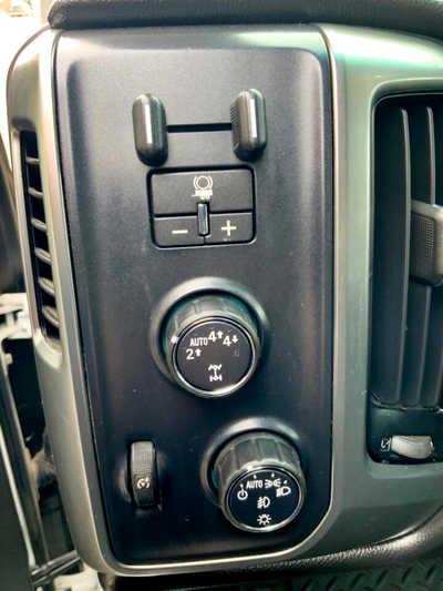 2018 Chevrolet 1500 Ext Cab, $13995. Photo 9