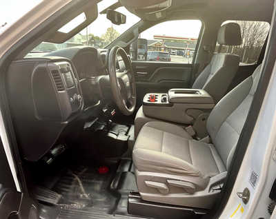 2016 Chevrolet 2500 Ext Cab, $14995. Photo 4