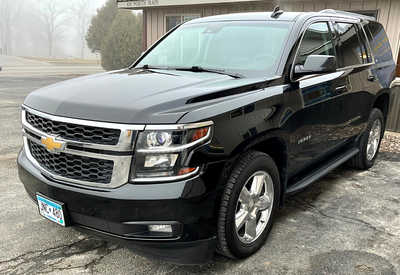 2016 Chevrolet Tahoe, $15995. Photo 3