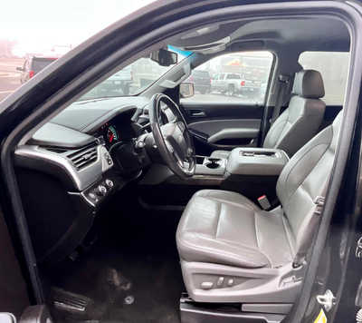 2016 Chevrolet Tahoe, $15995. Photo 4