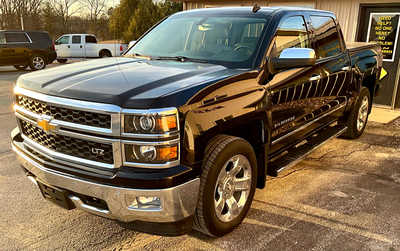 2014 Chevrolet 1500 Crew Cab, $16495. Photo 3
