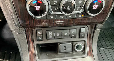 2017 Chevrolet Traverse, $15995. Photo 9