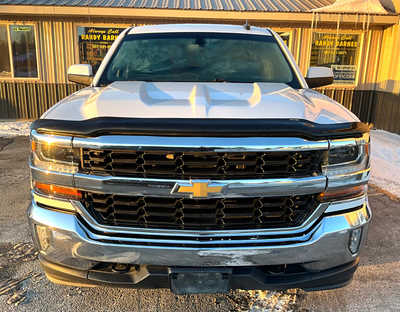 2017 Chevrolet 1500 Crew Cab, $19995. Photo 2