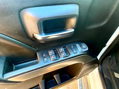 2017 Chevrolet 1500 Crew Cab, $19995. Photo 8