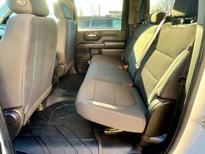 2020 Chevrolet 2500 Crew Cab, $31995. Photo 8