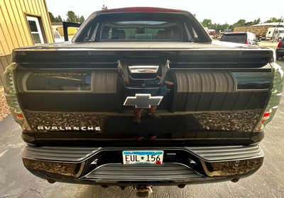 2013 Chevrolet Avalanche, $14995. Photo 11