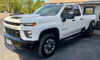2021 Chevrolet 2500 Ext Cab, $0. Photo 3