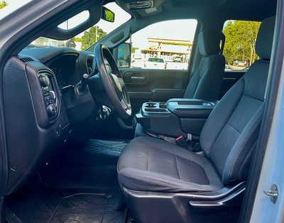 2021 Chevrolet 2500 Ext Cab, $0. Photo 4
