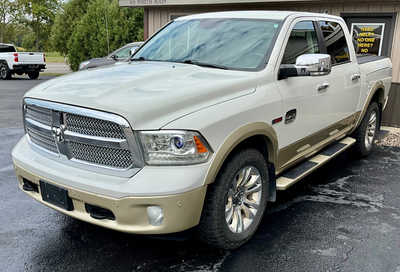 2016 RAM 1500 Crew Cab, $11495. Photo 3