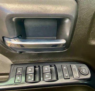 2018 Chevrolet 2500 Crew Cab, $22495. Photo 11