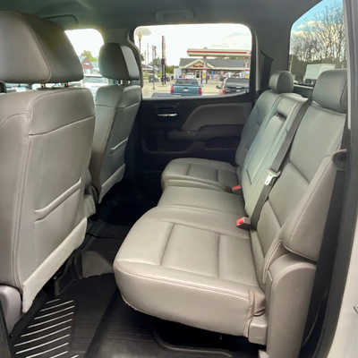 2018 Chevrolet 2500 Crew Cab, $22495. Photo 5