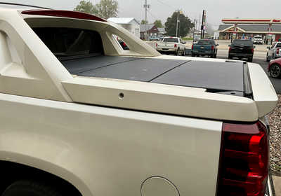 2013 Chevrolet Avalanche, $11995. Photo 5