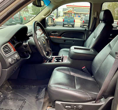 2013 Chevrolet Avalanche, $11995. Photo 7