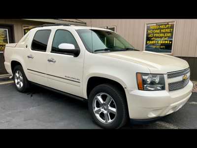 2013 Chevrolet Avalanche, $11995. Photo 1