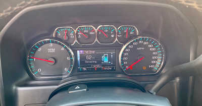 2015 Chevrolet 2500 Ext Cab, $24995. Photo 8