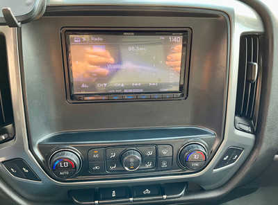 2015 Chevrolet 2500 Ext Cab, $24995. Photo 9