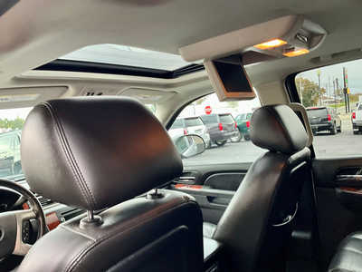 2011 Chevrolet Tahoe, $3995. Photo 10