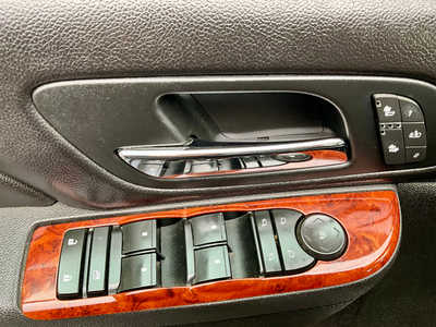2011 Chevrolet Tahoe, $3995. Photo 9