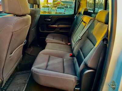 2017 GMC 1500 Crew Cab, $19988. Photo 5