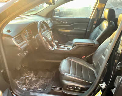 2017 GMC Acadia, $12995. Photo 5