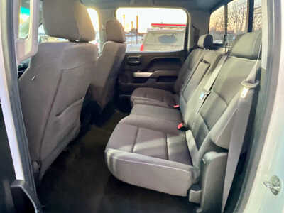 2016 Chevrolet 1500 Crew Cab, $19995. Photo 6