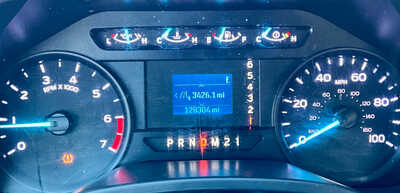 2019 Ford F250 Ext Cab, $23495. Photo 7