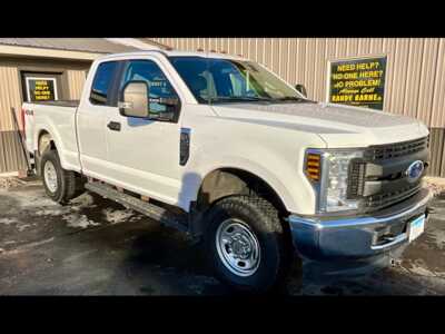 2019 Ford F250 Ext Cab, $23495. Photo 1