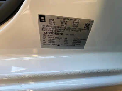 2016 Chevrolet 1500 Ext Cab, $13995. Photo 5