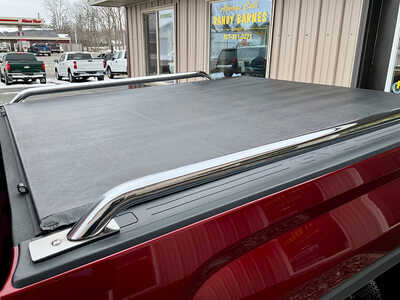 2017 GMC 1500 Crew Cab, $20500. Photo 5