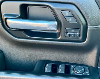 2021 Chevrolet 1500 Crew Cab, $20995. Photo 11