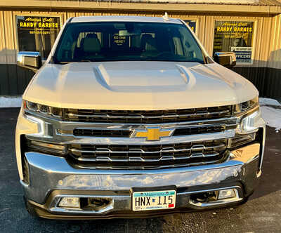 2021 Chevrolet 1500 Crew Cab, $20995. Photo 2