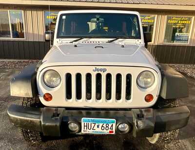 2012 Jeep Wrangler Unlimited, $8995. Photo 2