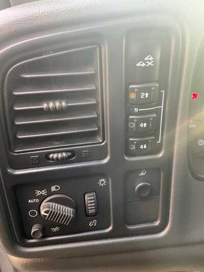 2006 Chevrolet 2500 Ext Cab, $14995. Photo 10