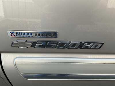 2006 Chevrolet 2500 Ext Cab, $14995. Photo 5