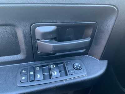 2022 RAM 2500 Crew Cab, $28995. Photo 8