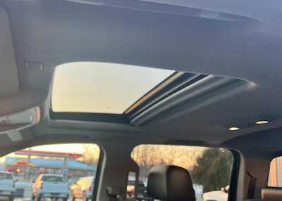 2017 Chevrolet 1500 Crew Cab, $14500. Photo 12