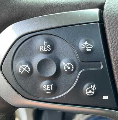 2015 Chevrolet Suburban, $0. Photo 11